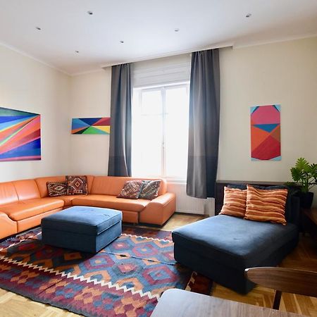 Luxury Apartment By Hi5 - Kiraly Street Suite Budapest Extérieur photo