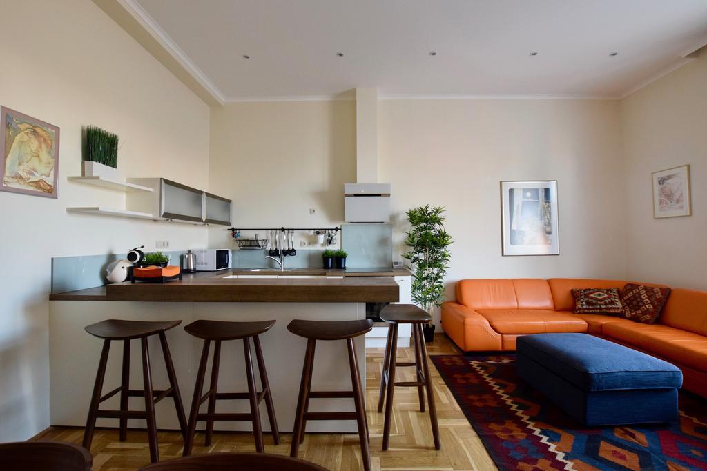 Luxury Apartment By Hi5 - Kiraly Street Suite Budapest Extérieur photo